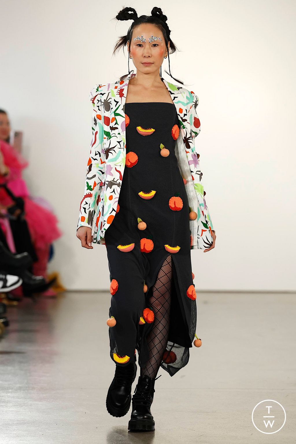 Fashion Week New York Fall/Winter 2023 look 23 from the Melke collection womenswear