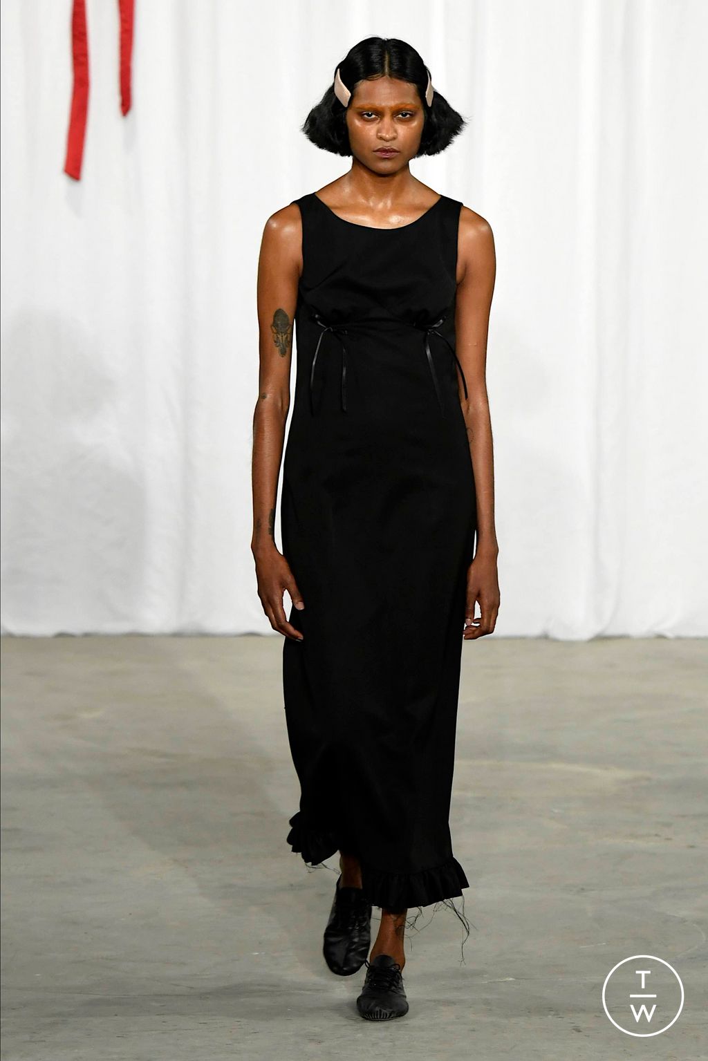 Fashion Week New York Fall/Winter 2024 look 2 from the Meruert Tolegen collection womenswear