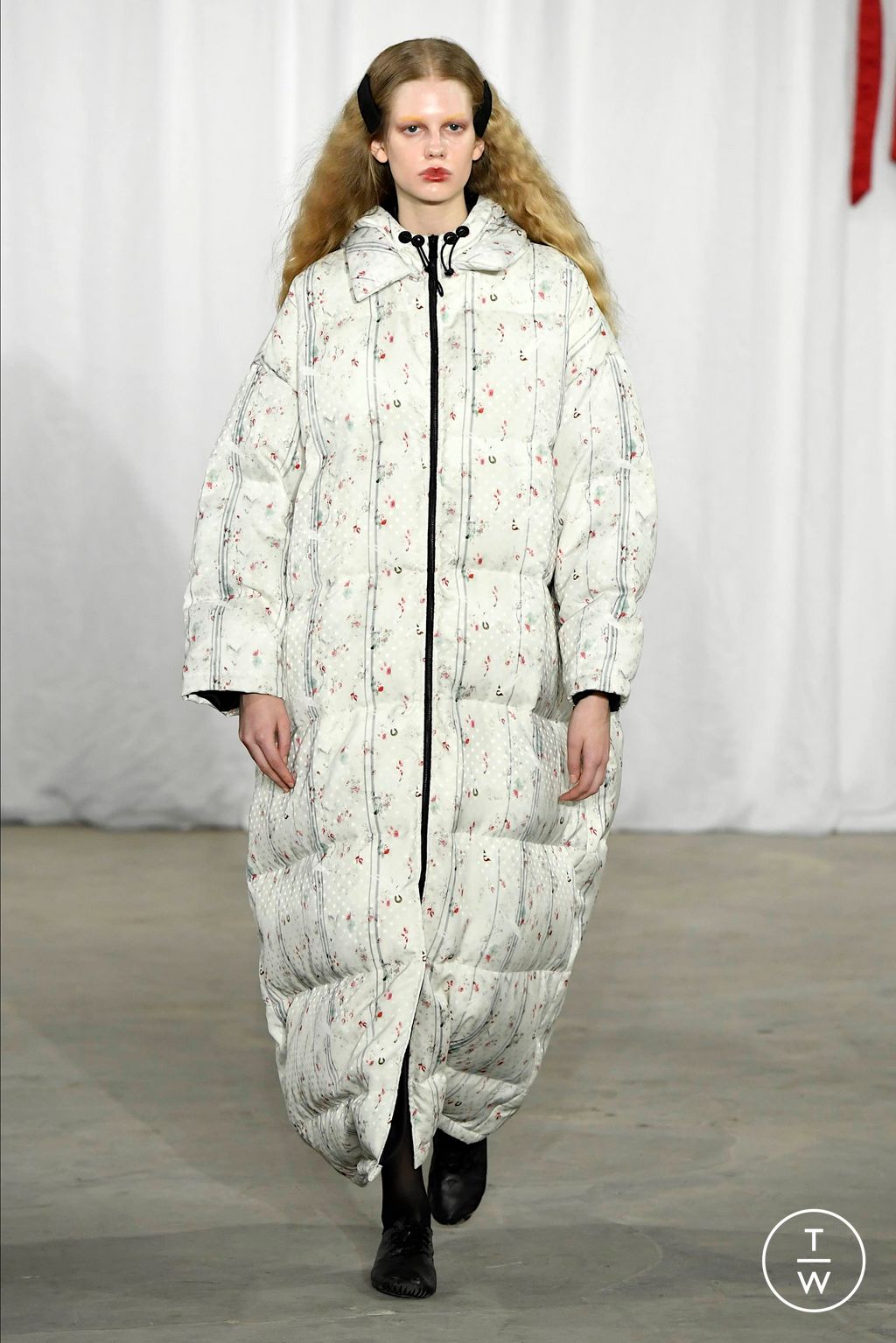 Fashion Week New York Fall/Winter 2024 look 6 from the Meruert Tolegen collection womenswear