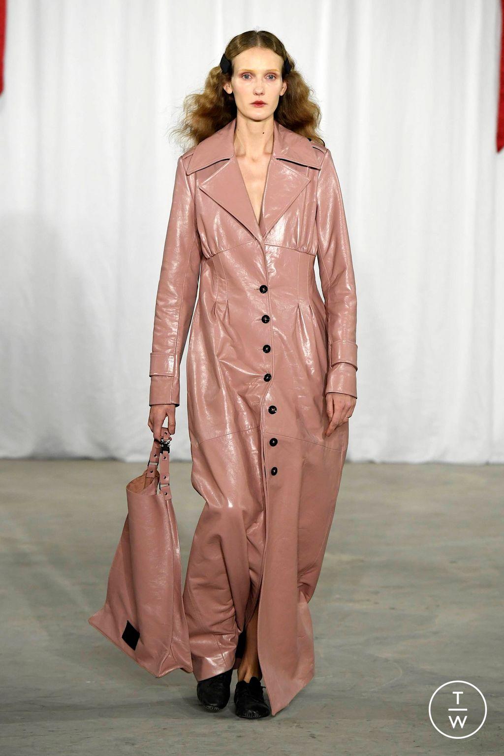 Fashion Week New York Fall/Winter 2024 look 9 de la collection Meruert Tolegen womenswear
