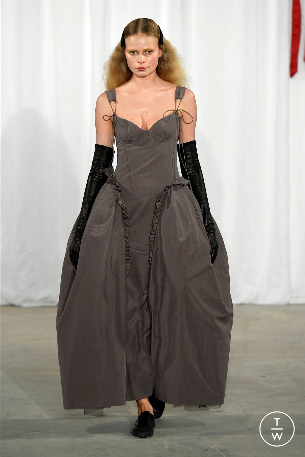 Fashion Week New York Fall/Winter 2024 look 13 from the Meruert Tolegen collection womenswear