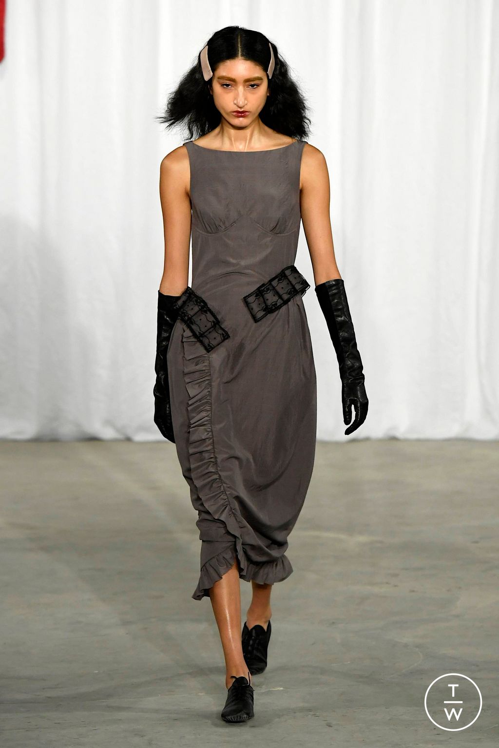 Fashion Week New York Fall/Winter 2024 look 17 from the Meruert Tolegen collection womenswear