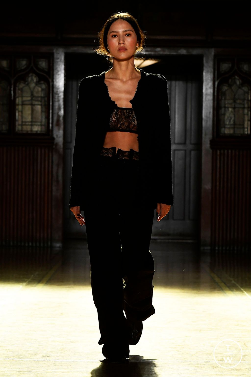 Fashion Week New York Spring/Summer 2025 look 21 de la collection Meruert Tolegen womenswear