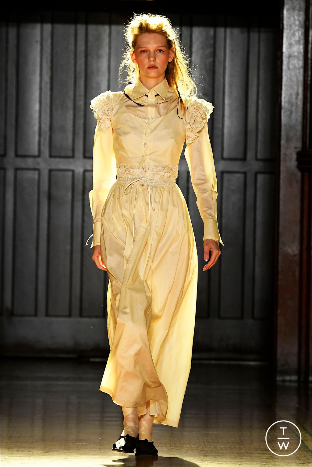 Fashion Week New York Spring/Summer 2025 look 31 from the Meruert Tolegen collection womenswear