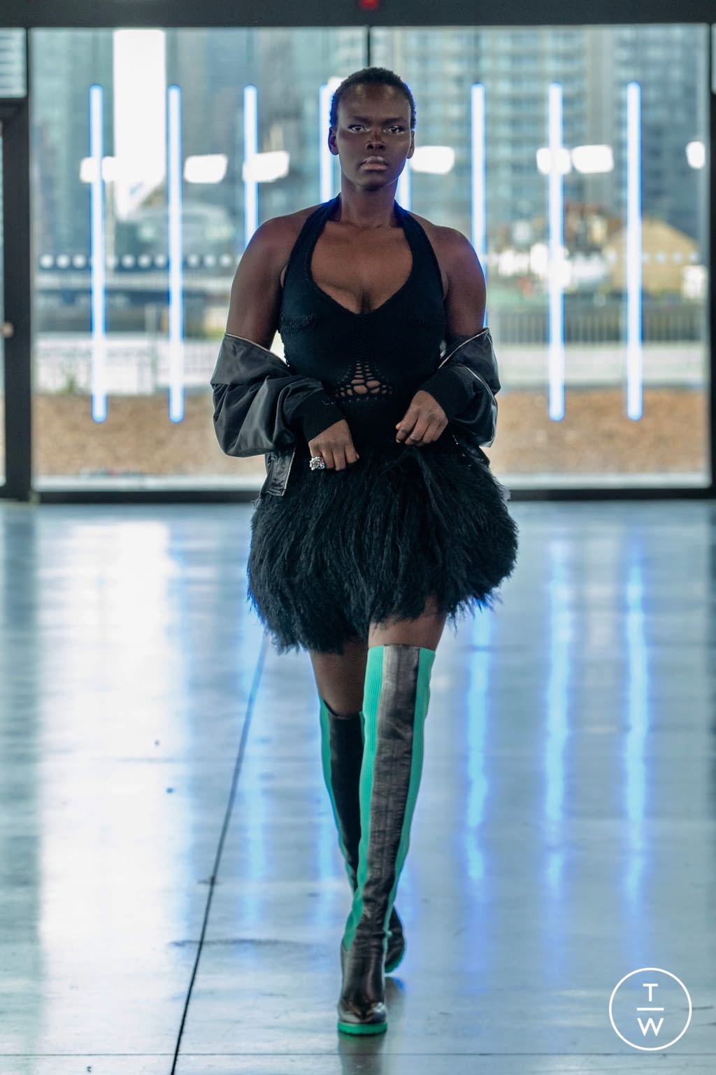 Fashion Week London Fall/Winter 2021 look 32 from the Mark Fast collection womenswear