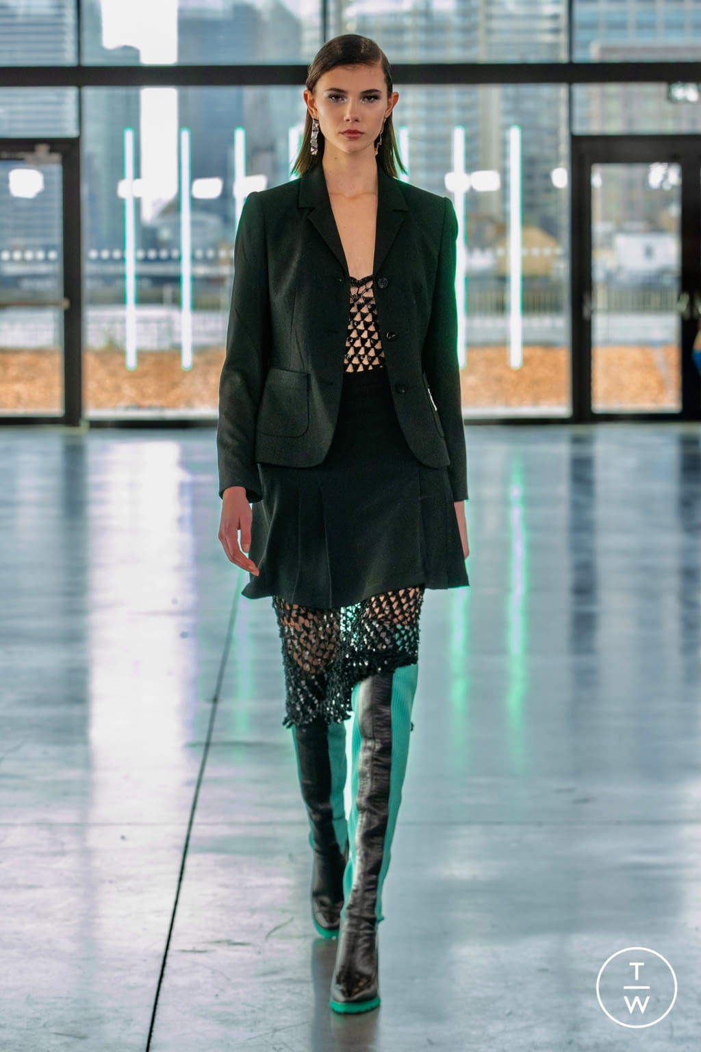 Fashion Week London Fall/Winter 2021 look 43 from the Mark Fast collection womenswear