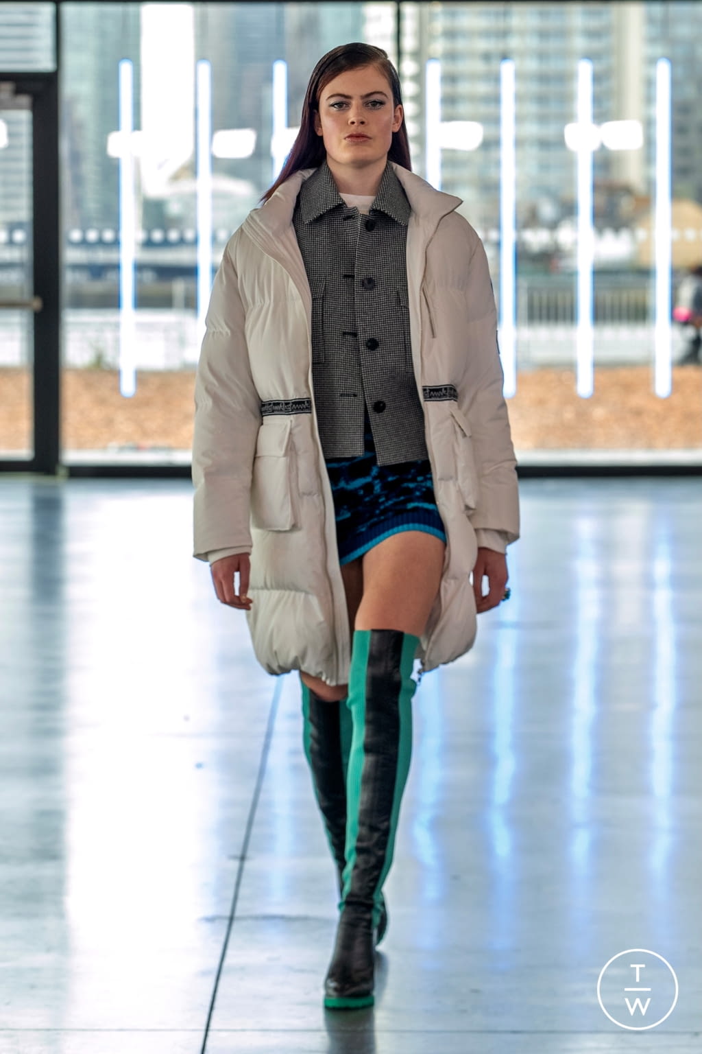 Fashion Week London Fall/Winter 2021 look 7 from the Mark Fast collection 女装