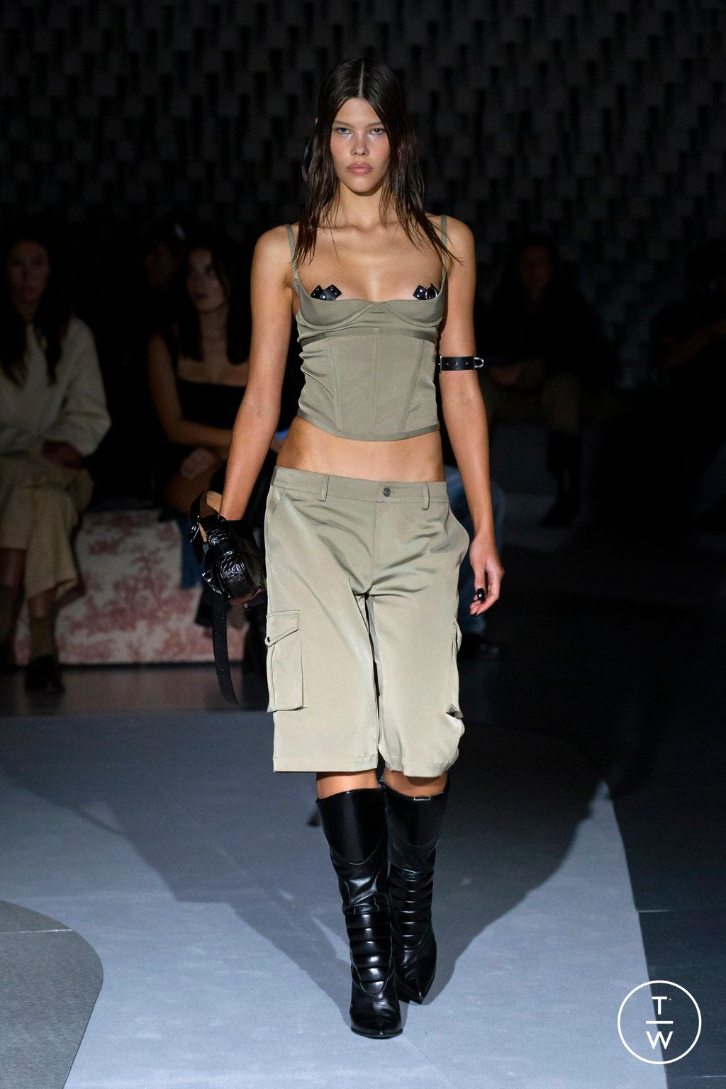 Fashion Week Paris Spring/Summer 2023 look 22 from the Miaou collection 女装