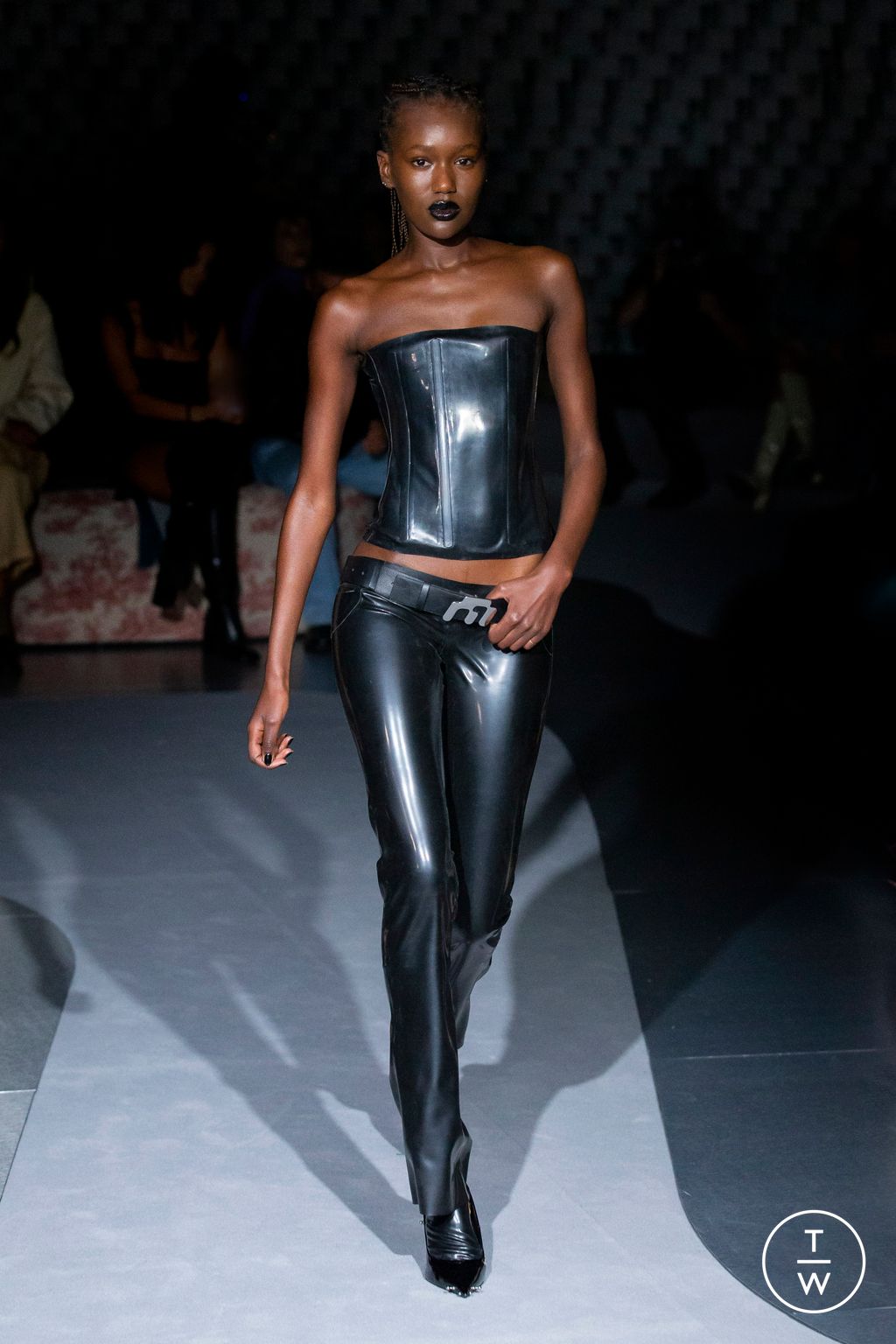 Fashion Week Paris Spring/Summer 2023 look 30 from the Miaou collection 女装