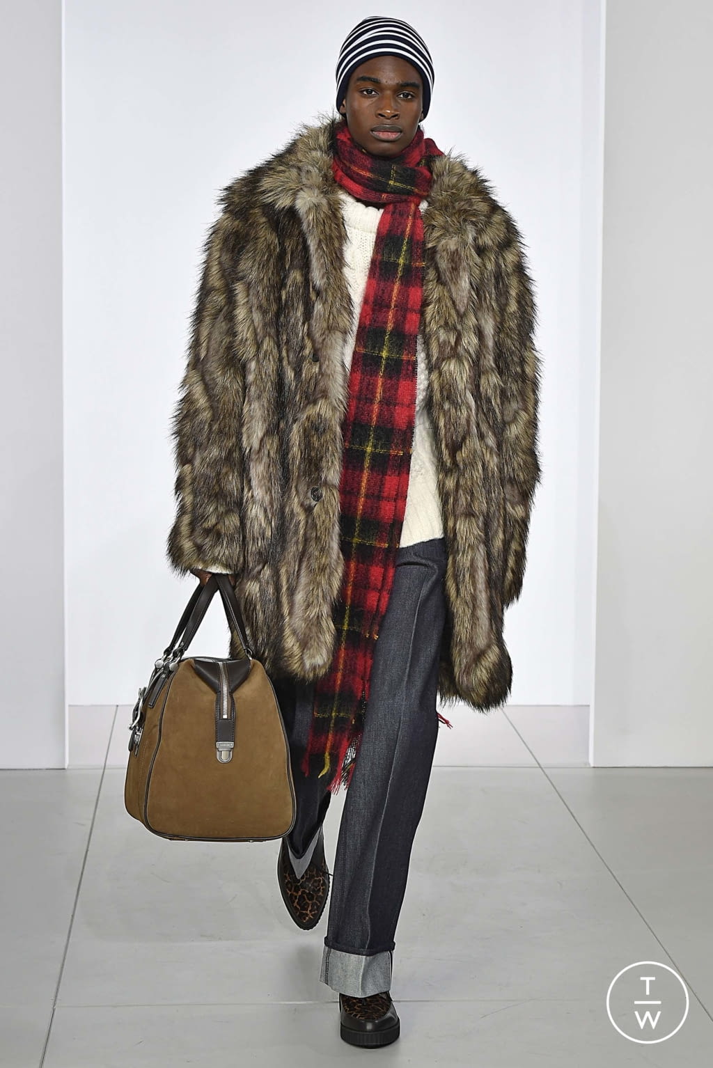 Fashion Week New York Fall/Winter 2018 look 18 from the Michael Kors Collection collection womenswear