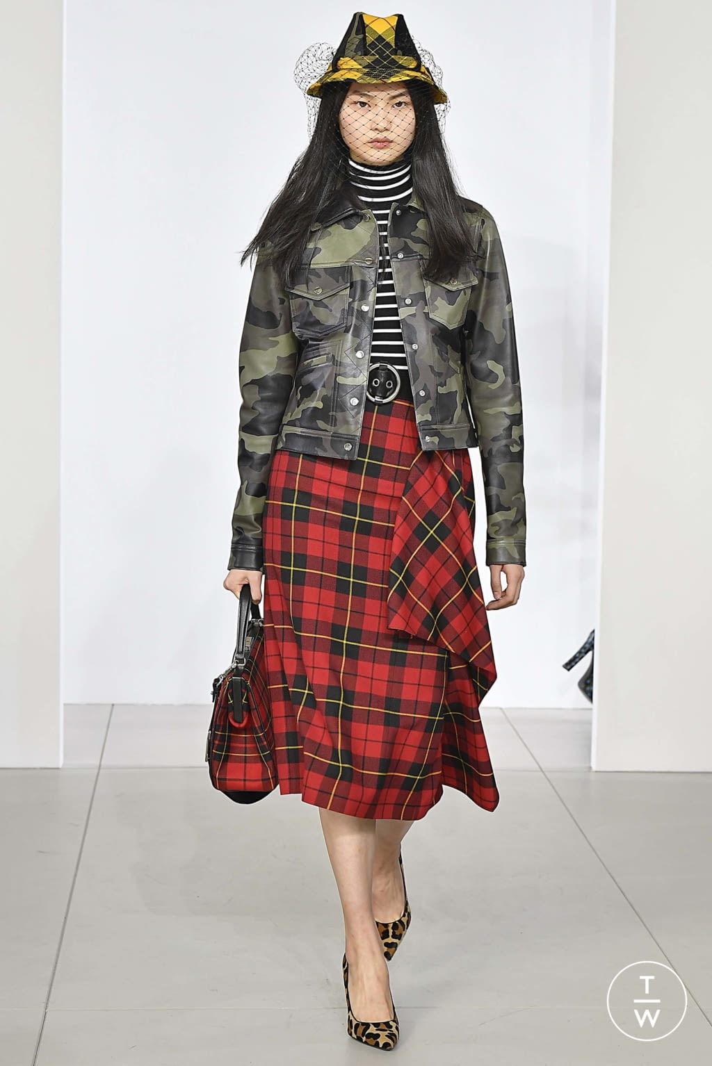 Fashion Week New York Fall/Winter 2018 look 37 from the Michael Kors Collection collection womenswear