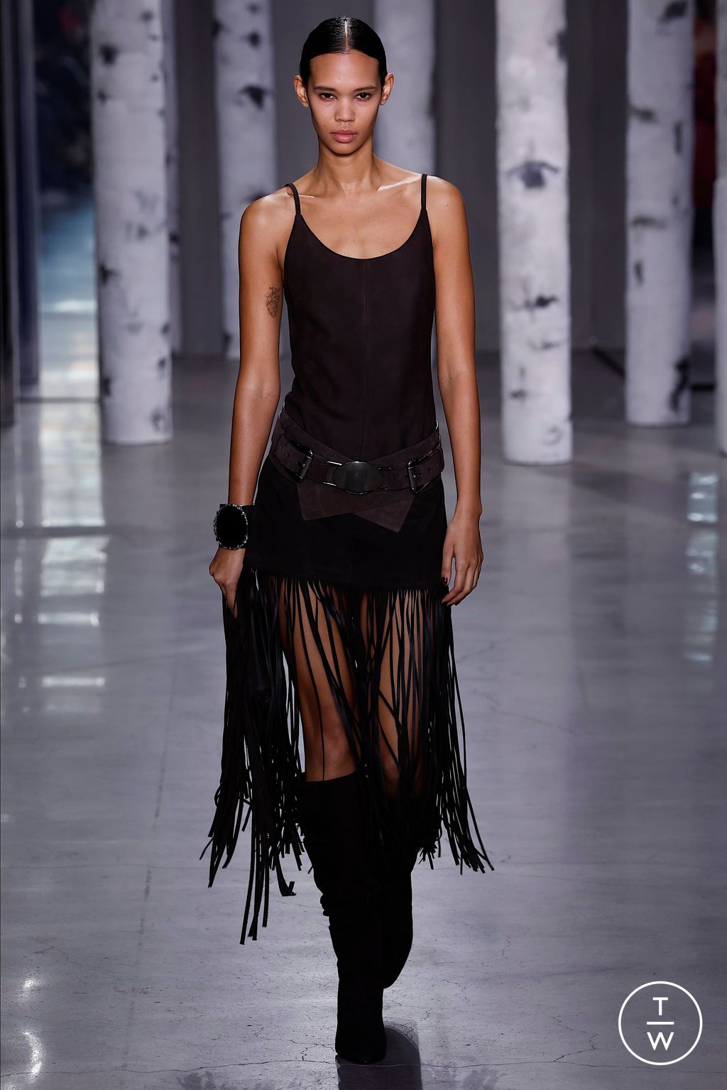 Fashion Week New York Fall/Winter 2023 look 17 de la collection Michael Kors Collection womenswear