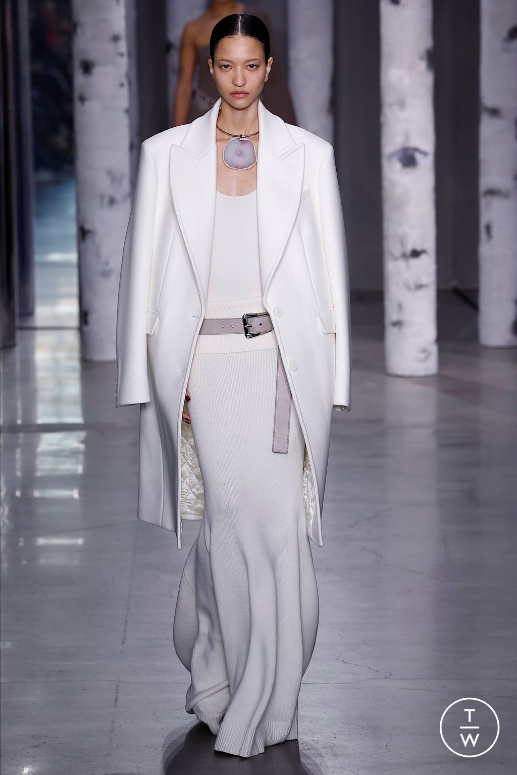 Fashion Week New York Fall/Winter 2023 look 18 de la collection Michael Kors Collection womenswear