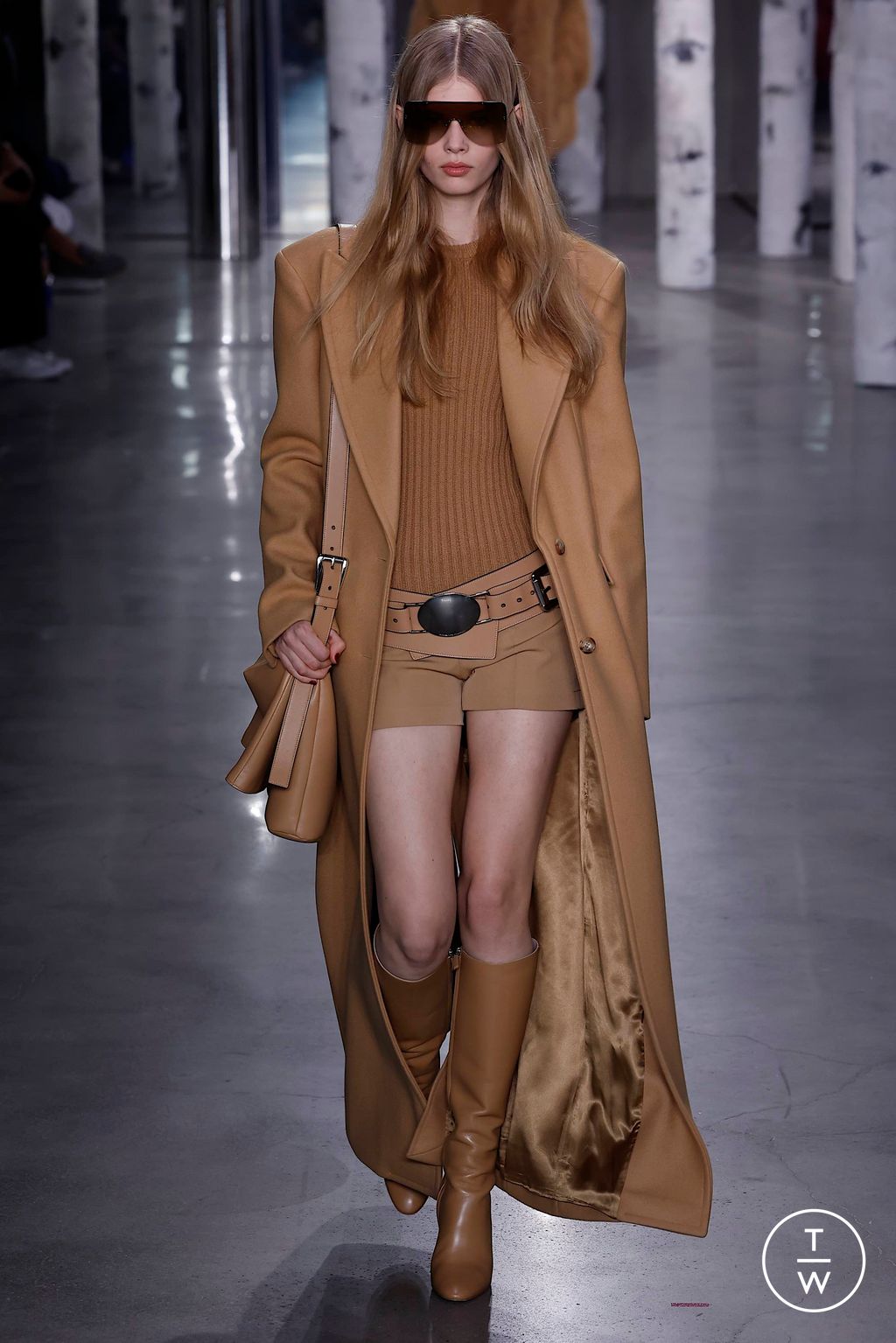 Fashion Week New York Fall/Winter 2023 look 22 de la collection Michael Kors Collection womenswear