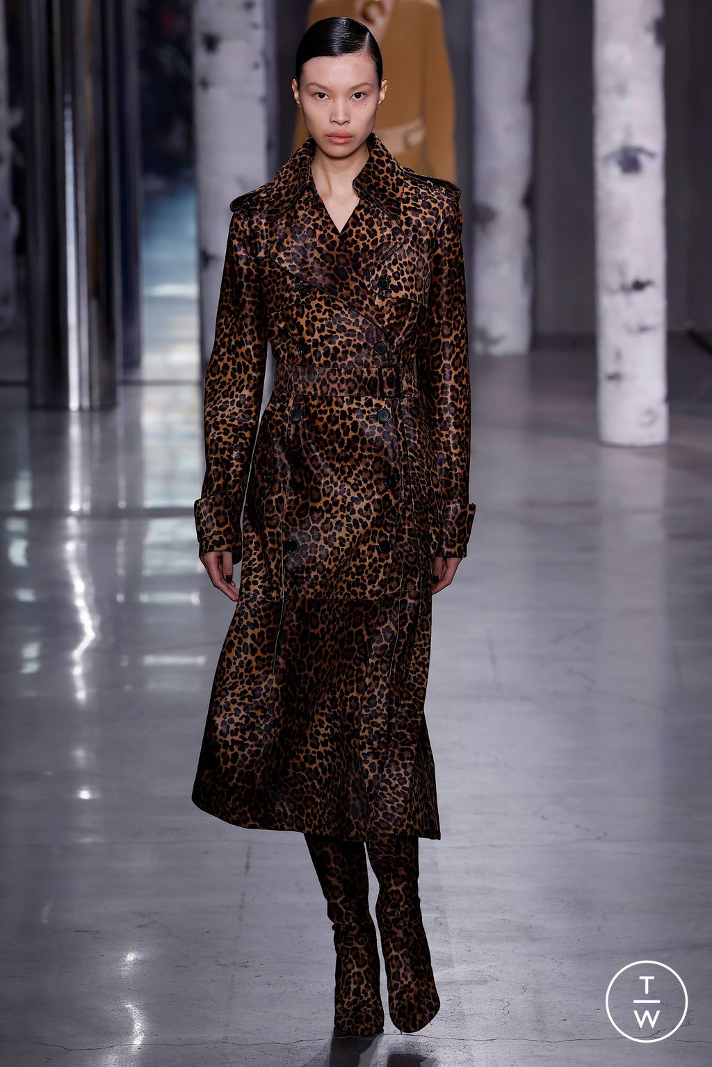 Fashion Week New York Fall/Winter 2023 look 27 from the Michael Kors Collection collection womenswear