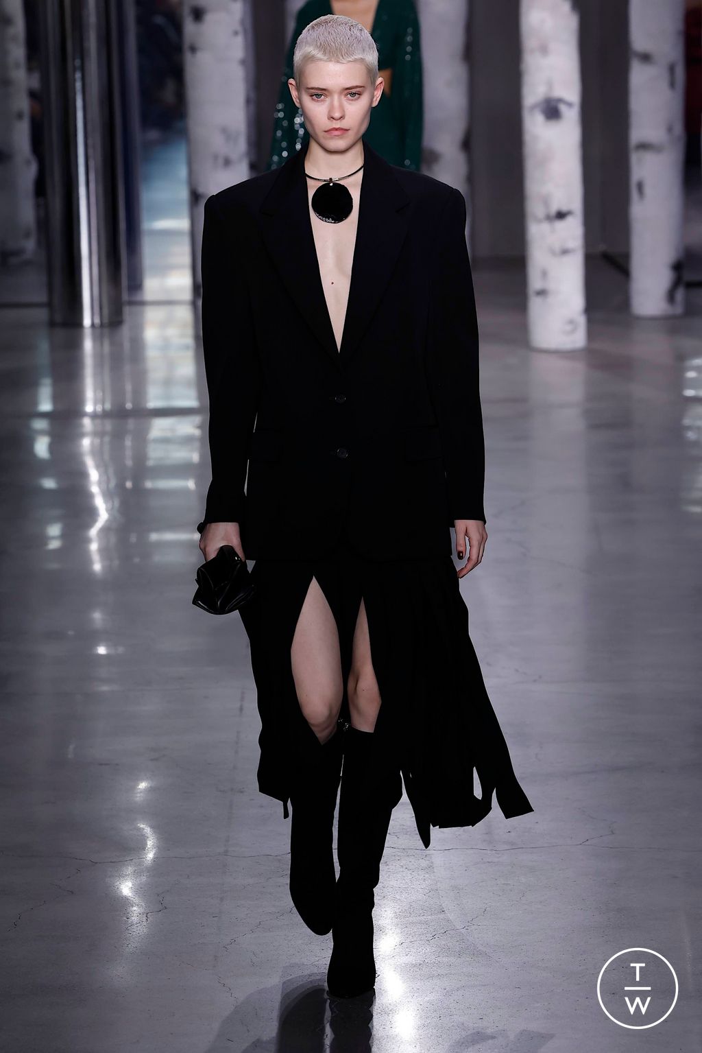 Fashion Week New York Fall/Winter 2023 look 41 from the Michael Kors Collection collection 女装