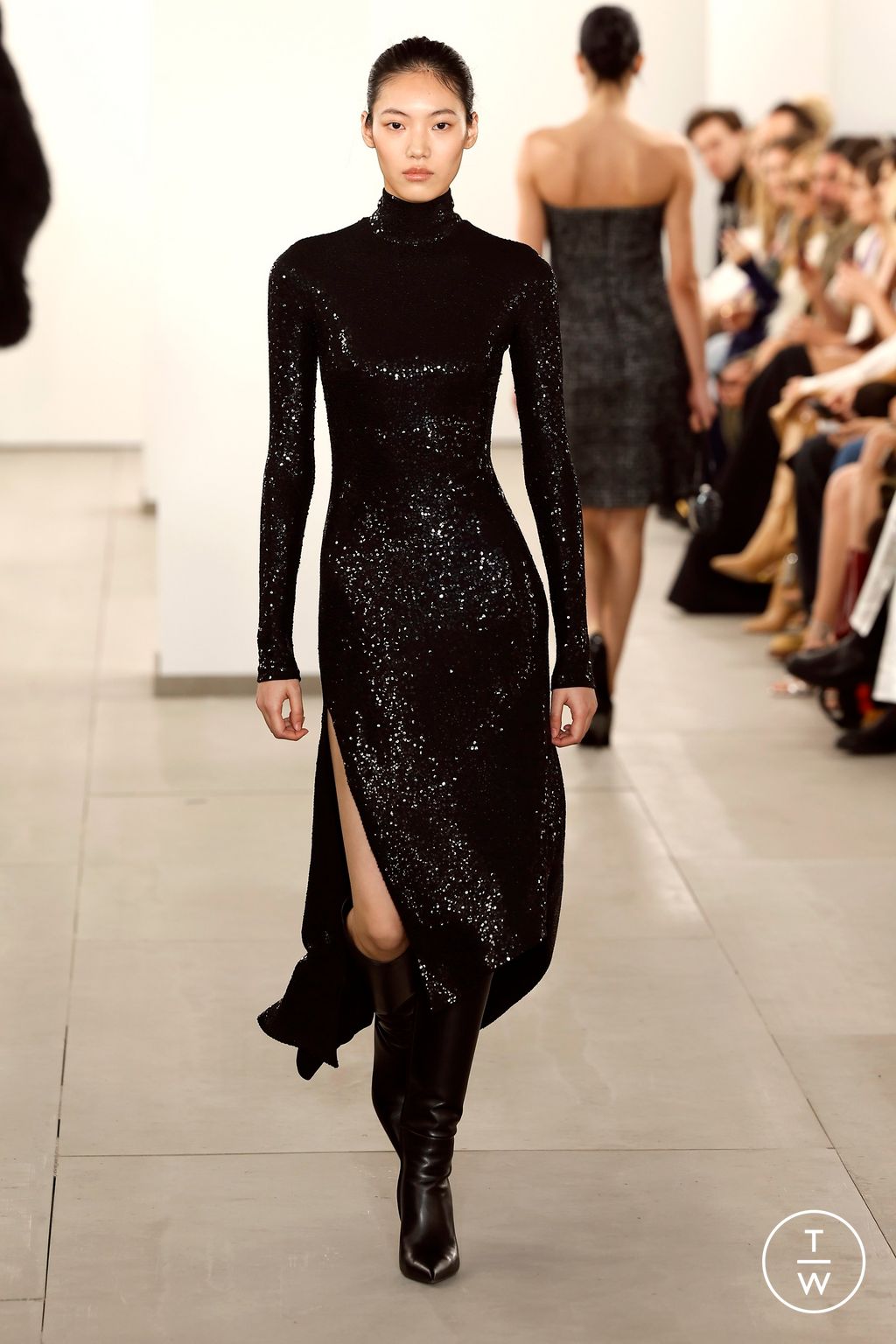 Fashion Week New York Fall/Winter 2024 look 9 de la collection Michael Kors Collection womenswear