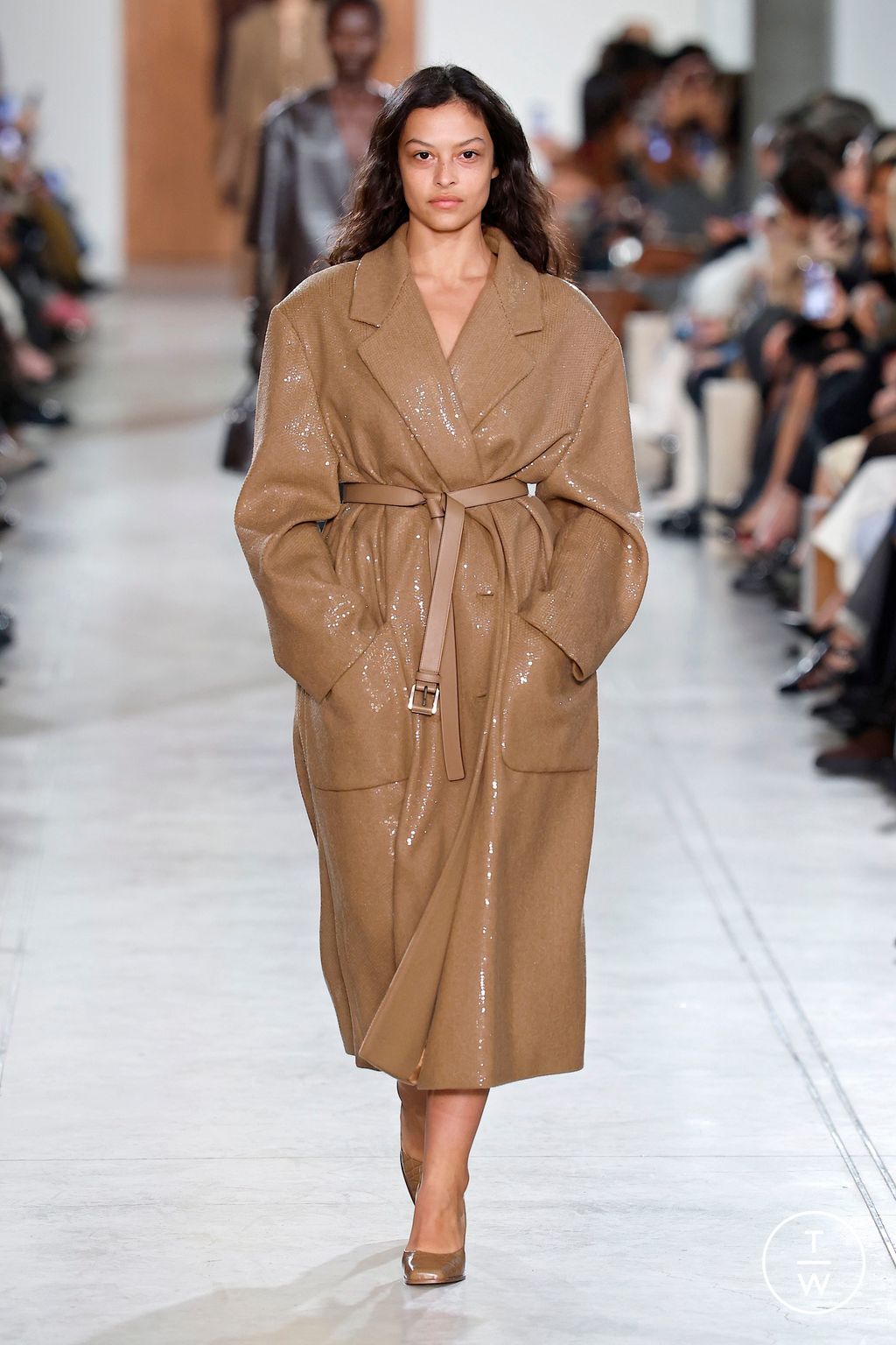 Fashion Week New York Fall/Winter 2025 look 36 from the Michael Kors Collection collection 女装