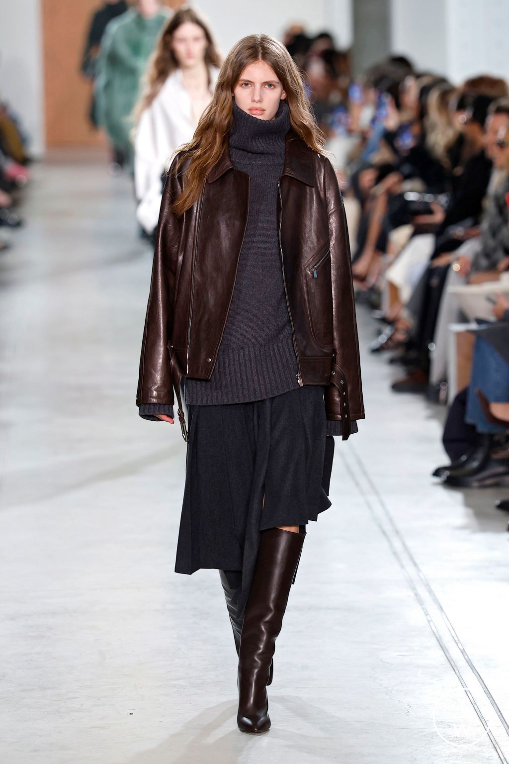 Fashion Week New York Fall/Winter 2025 look 40 from the Michael Kors Collection collection 女装