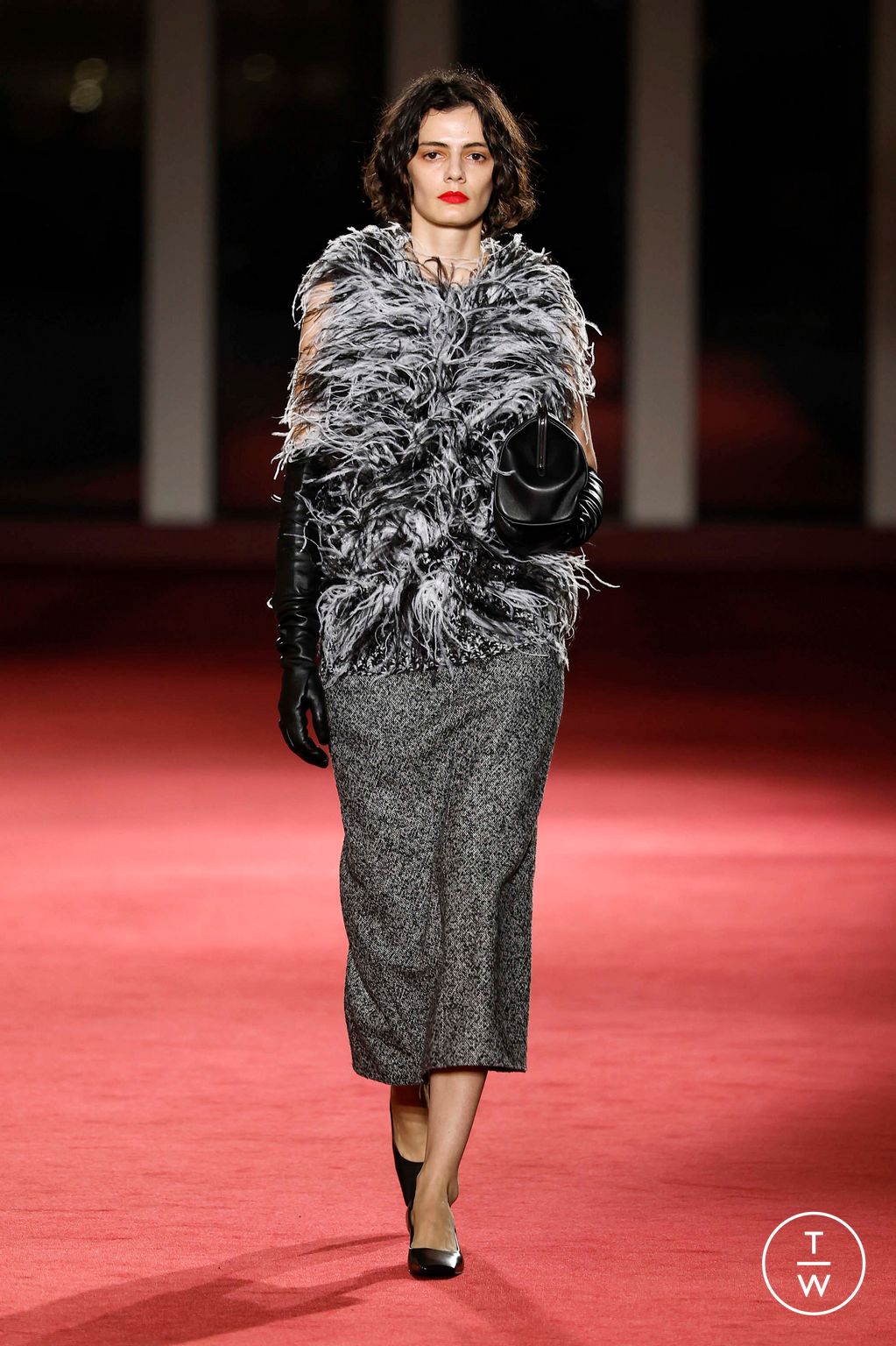 Fashion Week New York Fall/Winter 2026 look 21 de la collection Michael Kors Collection womenswear