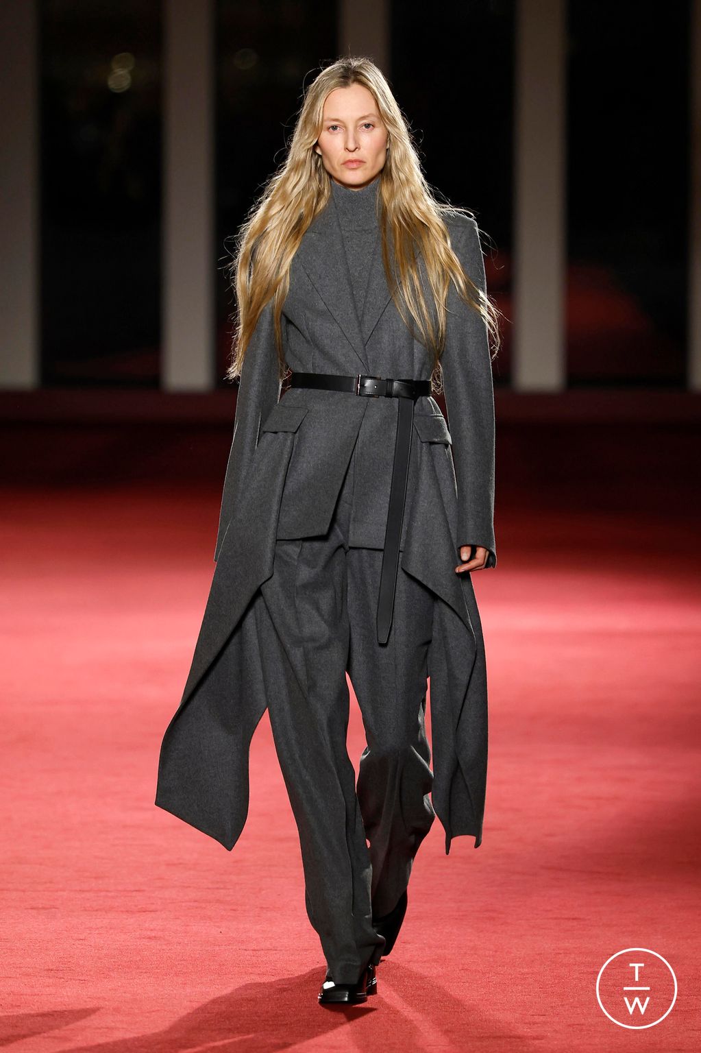 Fashion Week New York Fall/Winter 2026 look 22 from the Michael Kors Collection collection womenswear