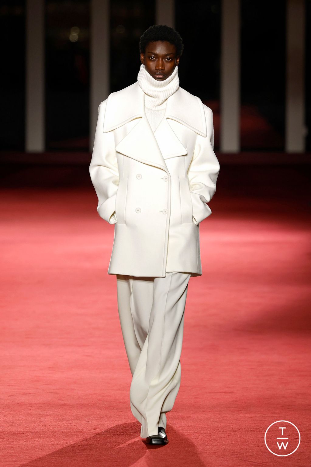 Fashion Week New York Fall/Winter 2026 look 32 from the Michael Kors Collection collection womenswear