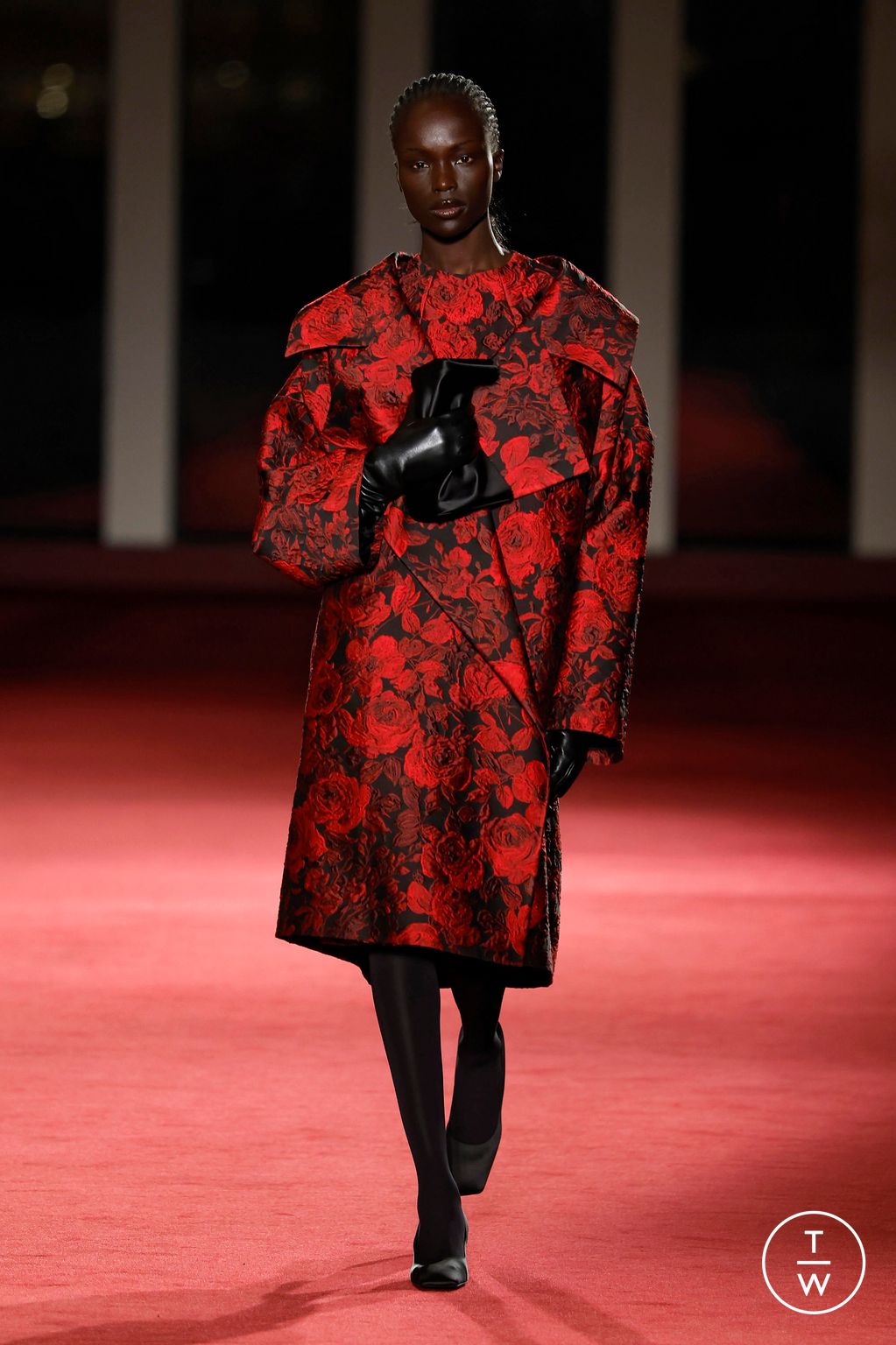 Fashion Week New York Fall/Winter 2026 look 40 from the Michael Kors Collection collection womenswear