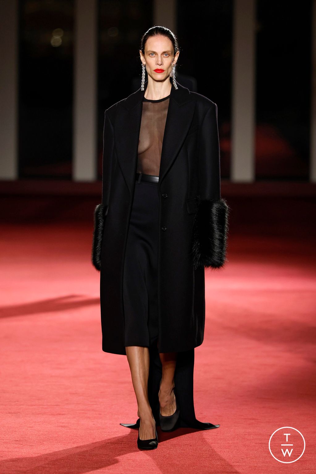 Fashion Week New York Fall/Winter 2026 look 48 from the Michael Kors Collection collection womenswear