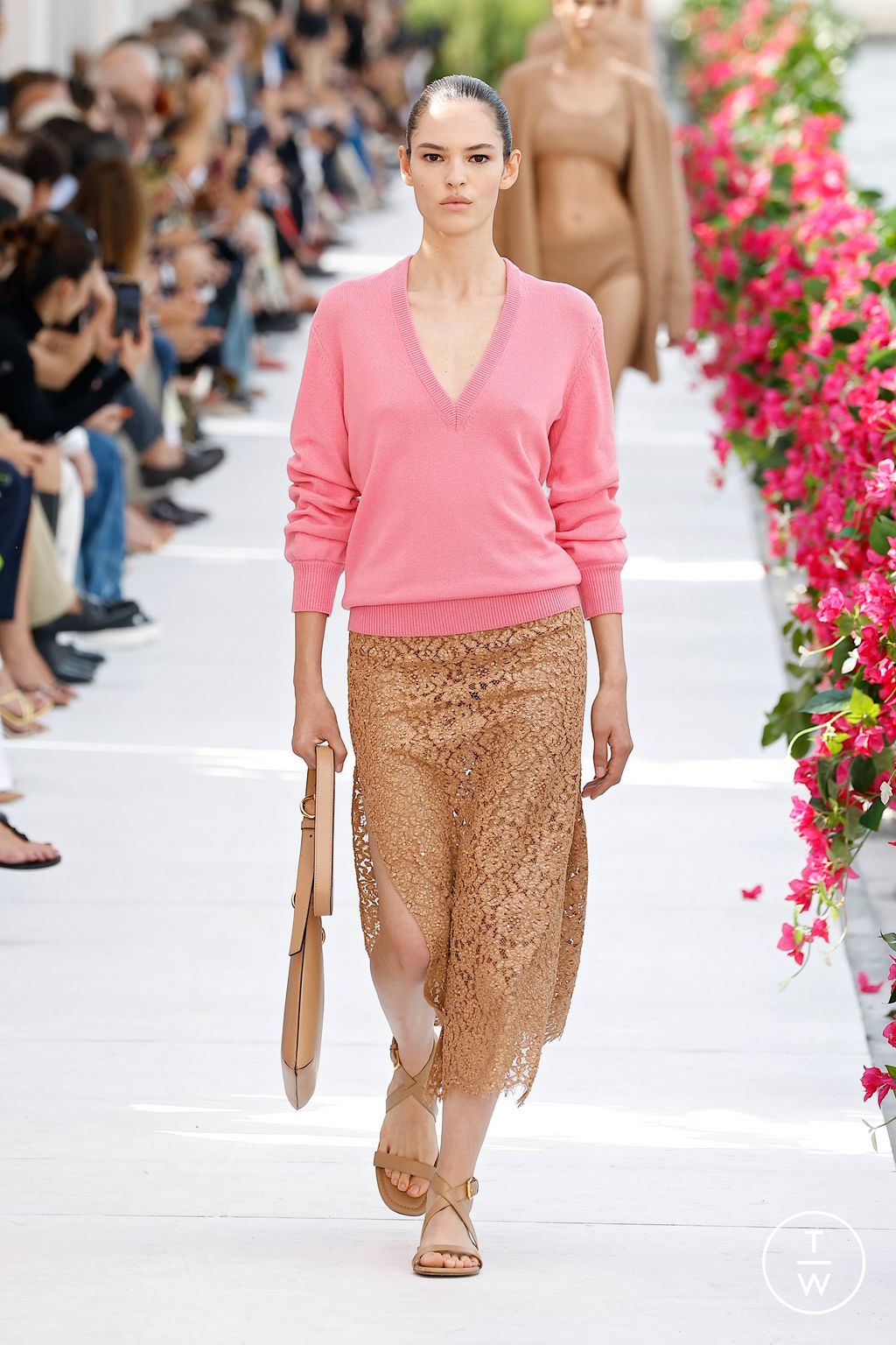 Fashion Week New York Spring/Summer 2024 look 22 de la collection Michael Kors Collection womenswear