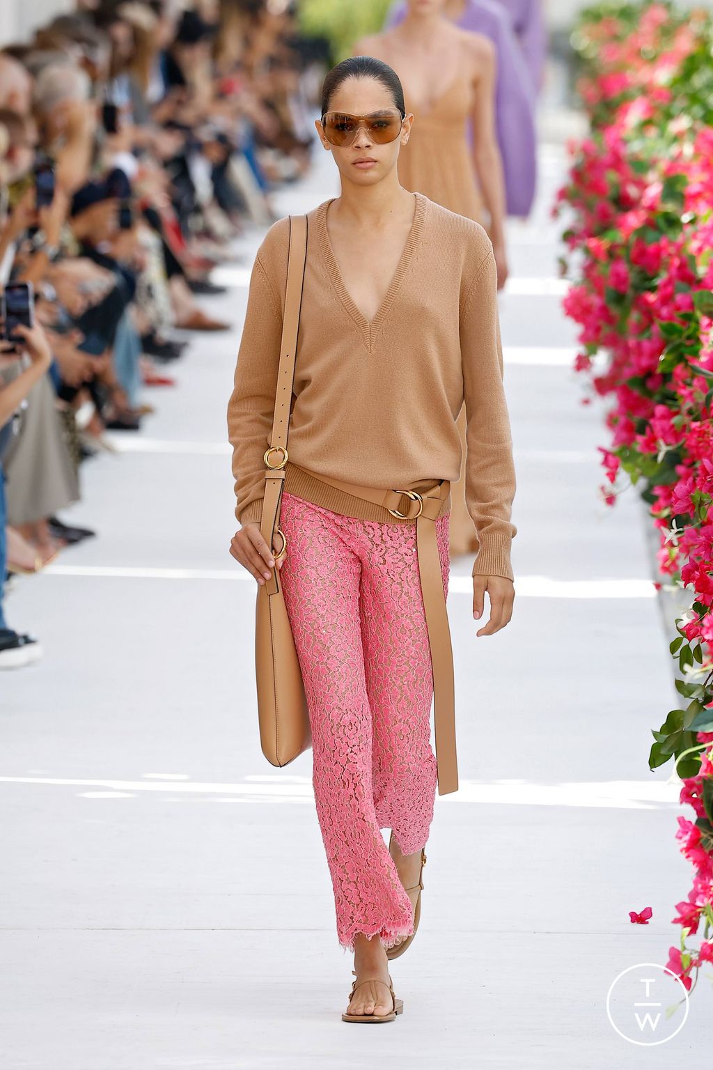 Fashion Week New York Spring/Summer 2024 look 26 de la collection Michael Kors Collection womenswear