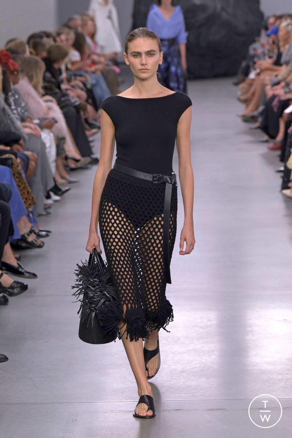Fashion Week New York Spring/Summer 2025 look 22 from the Michael Kors Collection collection womenswear