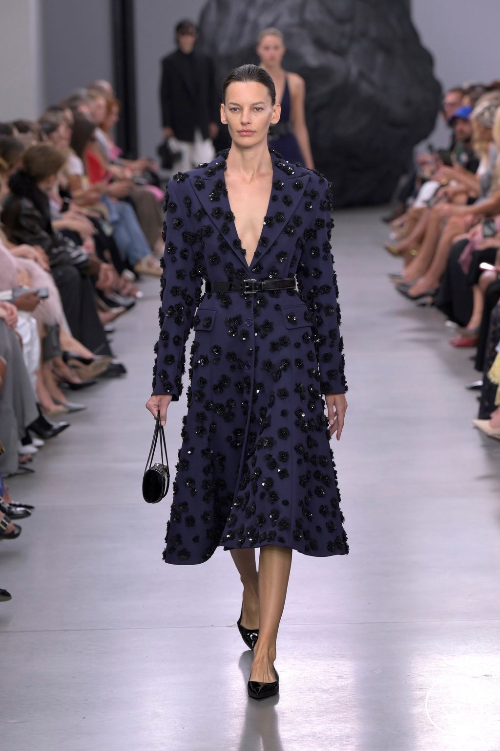 Fashion Week New York Spring-Summer 2025 look 36 from the Michael Kors Collection collection womenswear
