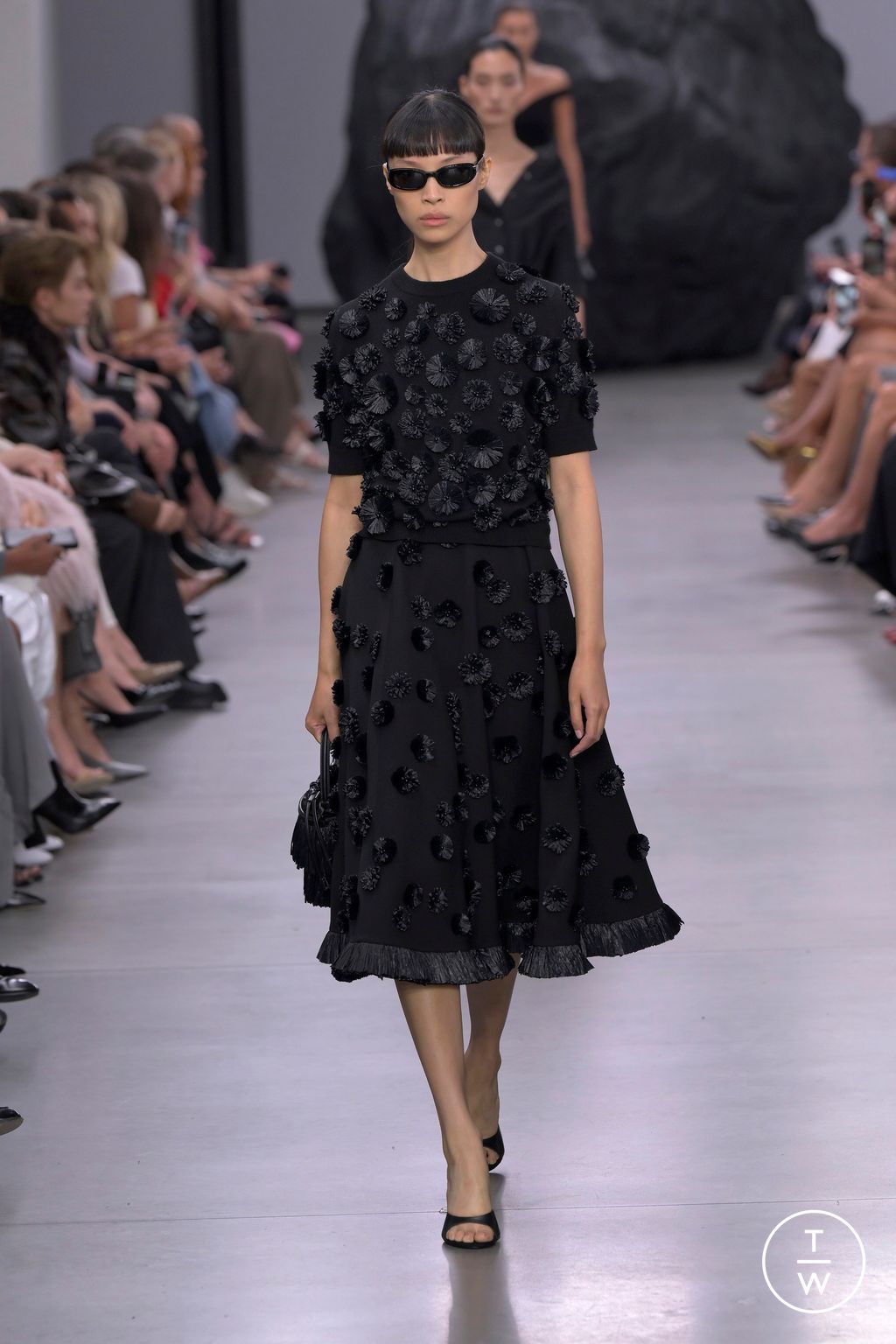 Fashion Week New York Spring/Summer 2025 look 56 from the Michael Kors Collection collection womenswear