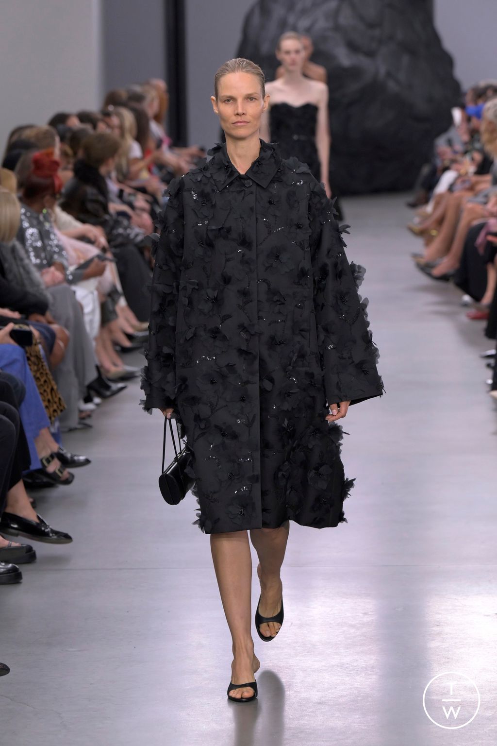 Fashion Week New York Spring/Summer 2025 look 62 from the Michael Kors Collection collection womenswear