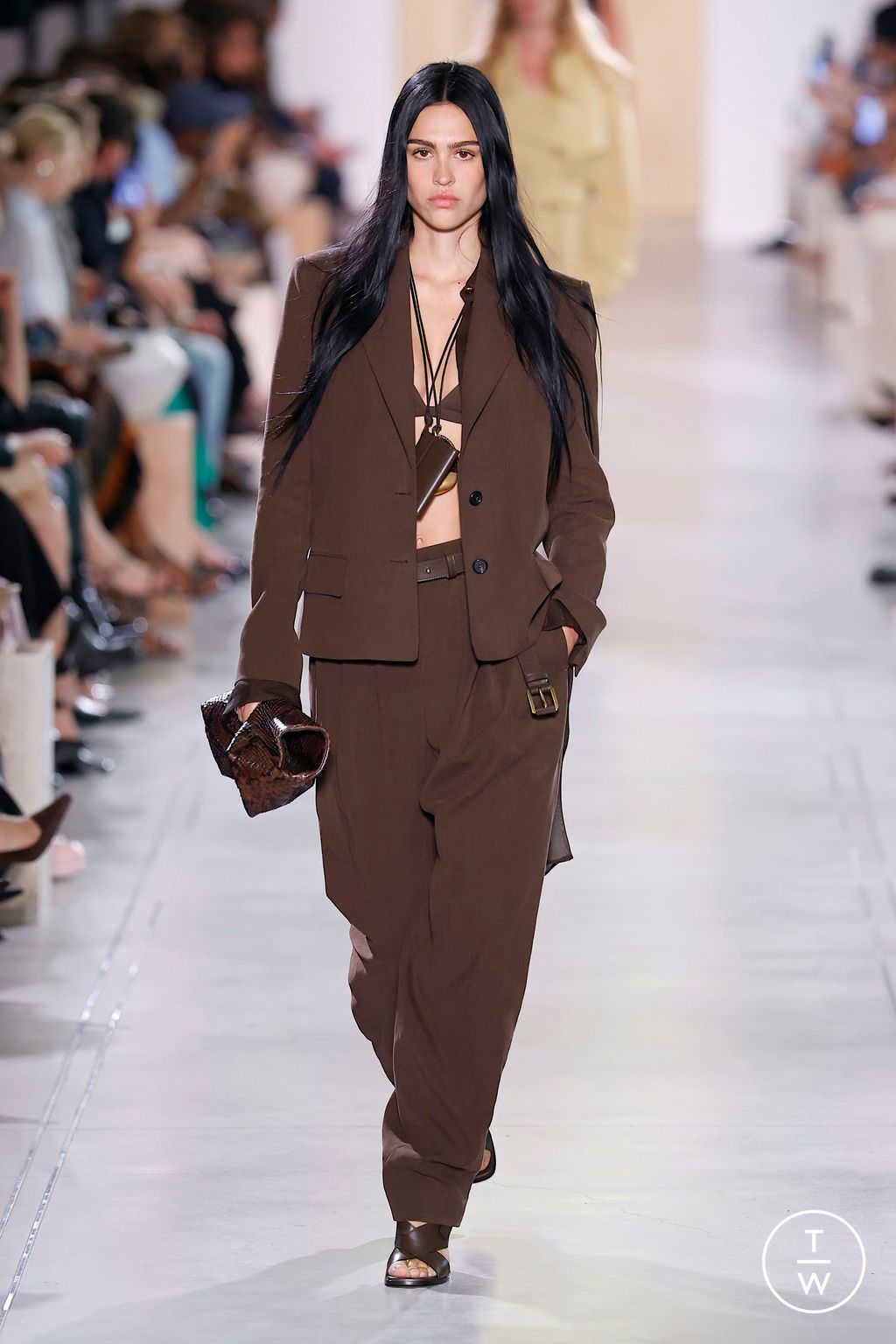 Fashion Week New York Spring/Summer 2026 look 21 from the Michael Kors Collection collection 女装