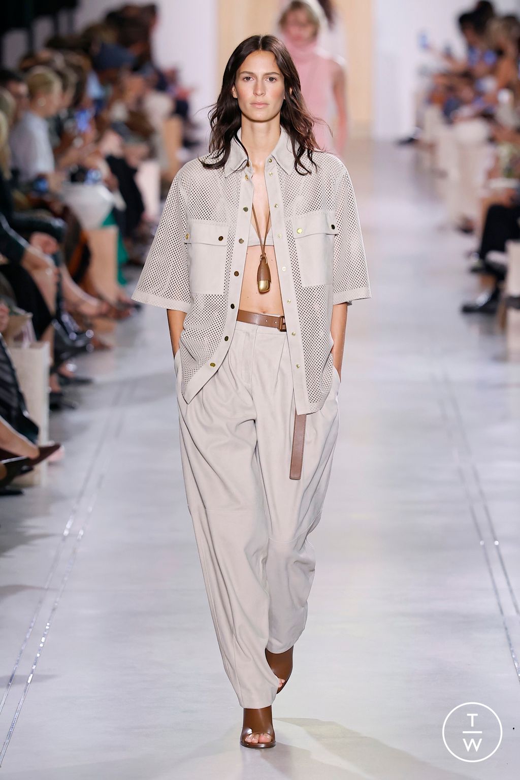 Fashion Week New York Spring/Summer 2026 look 24 from the Michael Kors Collection collection 女装