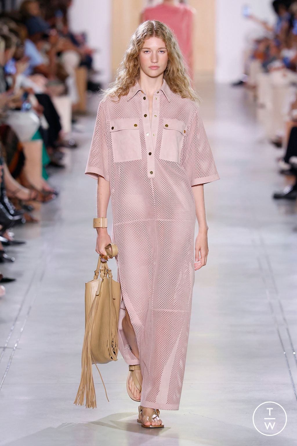 Fashion Week New York Spring/Summer 2026 look 29 from the Michael Kors Collection collection 女装
