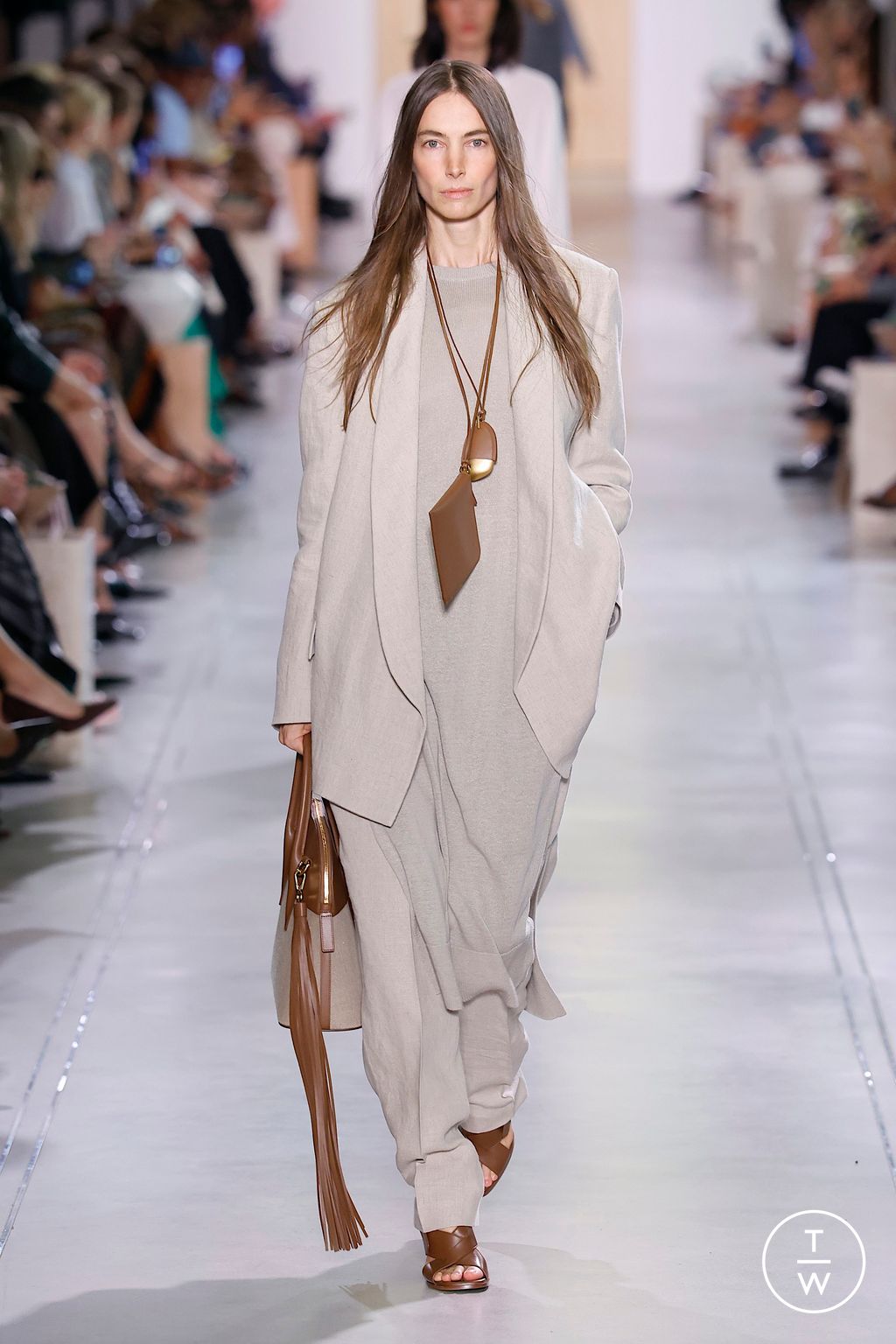 Fashion Week New York Spring/Summer 2026 look 31 from the Michael Kors Collection collection womenswear