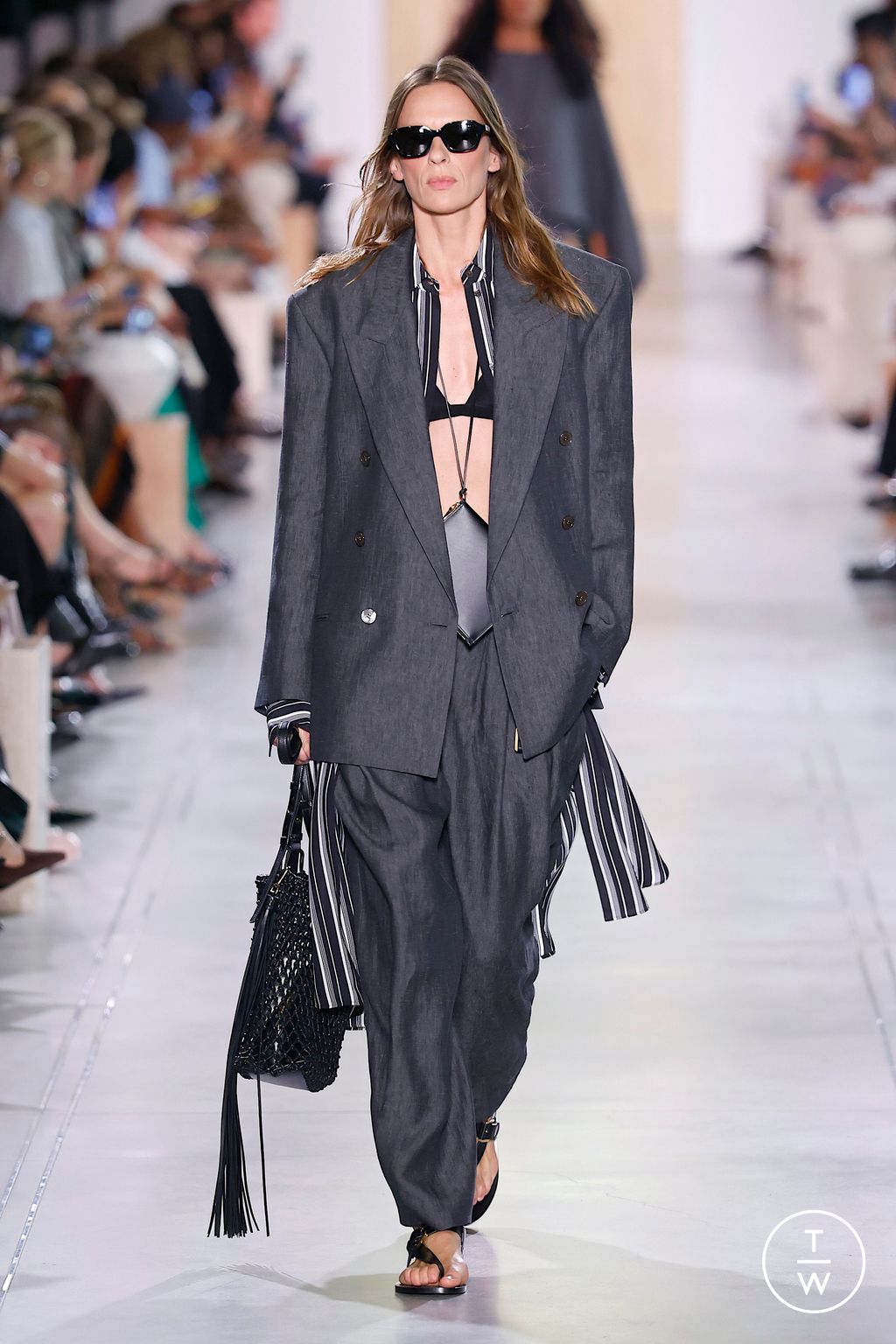 Fashion Week New York Spring/Summer 2026 look 33 from the Michael Kors Collection collection 女装