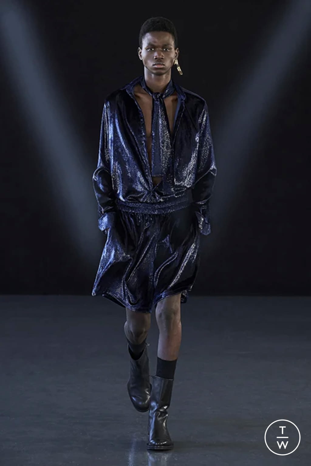 Fashion Week Milan Fall/Winter 2021 look 5 de la collection Miguel Vieira menswear