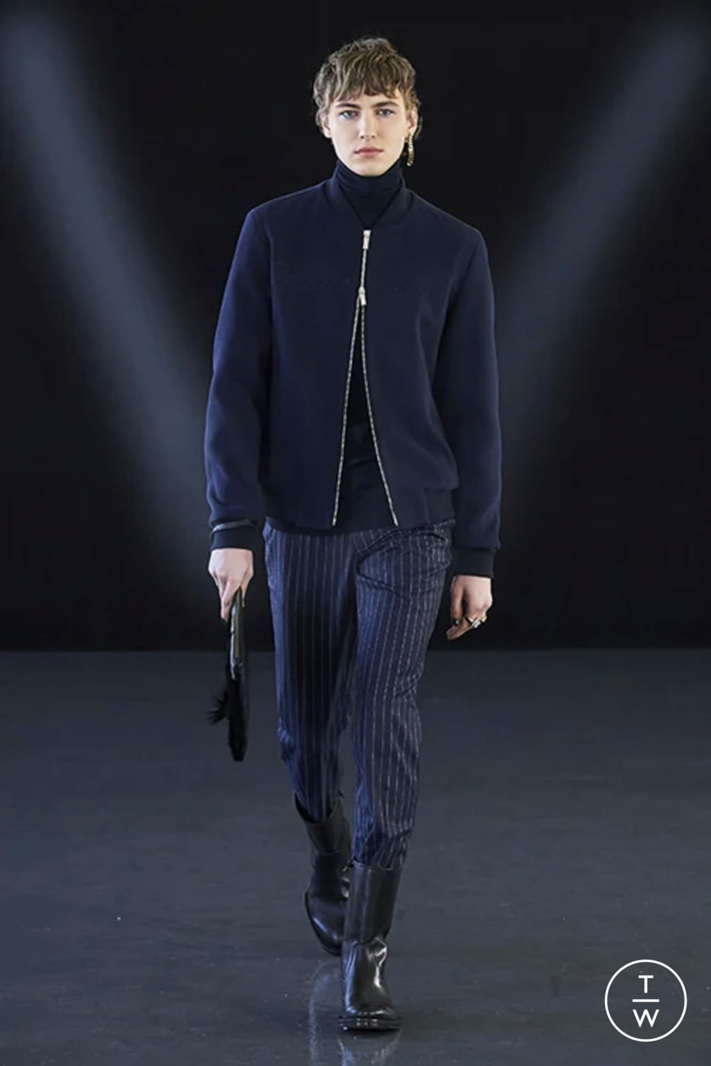 Fashion Week Milan Fall/Winter 2021 look 9 de la collection Miguel Vieira menswear