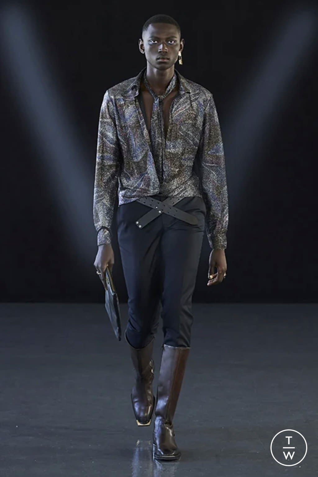 Fashion Week Milan Fall/Winter 2021 look 10 de la collection Miguel Vieira menswear