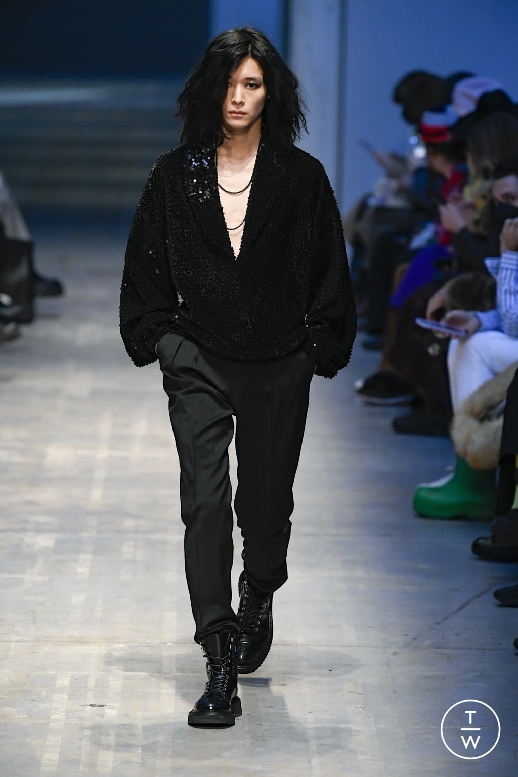 Fashion Week Milan Fall/Winter 2022 look 17 from the Miguel Vieira collection menswear