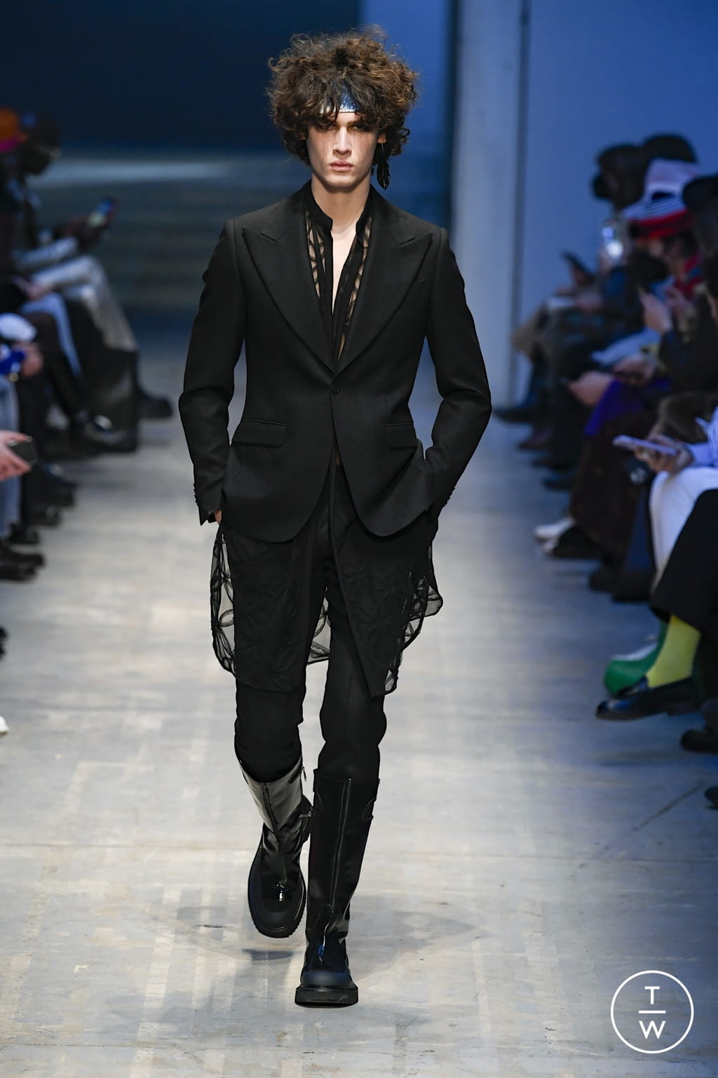 Fashion Week Milan Fall/Winter 2022 look 19 from the Miguel Vieira collection menswear