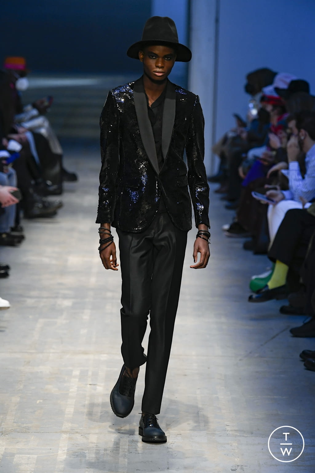 Fashion Week Milan Fall/Winter 2022 look 20 from the Miguel Vieira collection menswear
