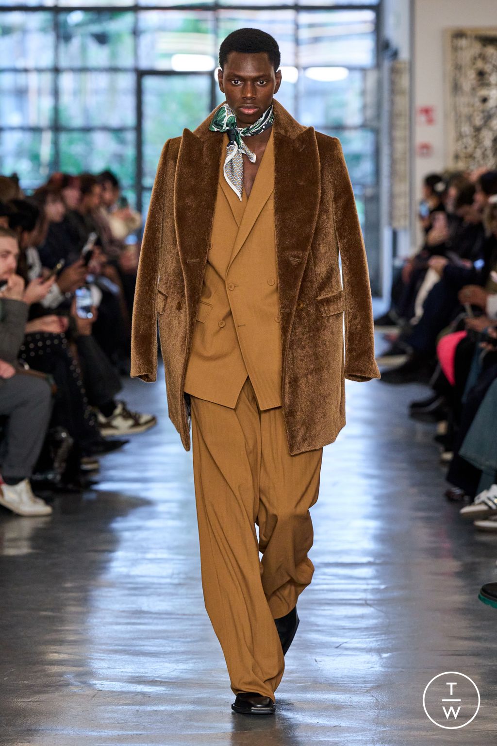 Fashion Week Milan Fall/Winter 2026 look 15 from the Miguel Vieira collection menswear