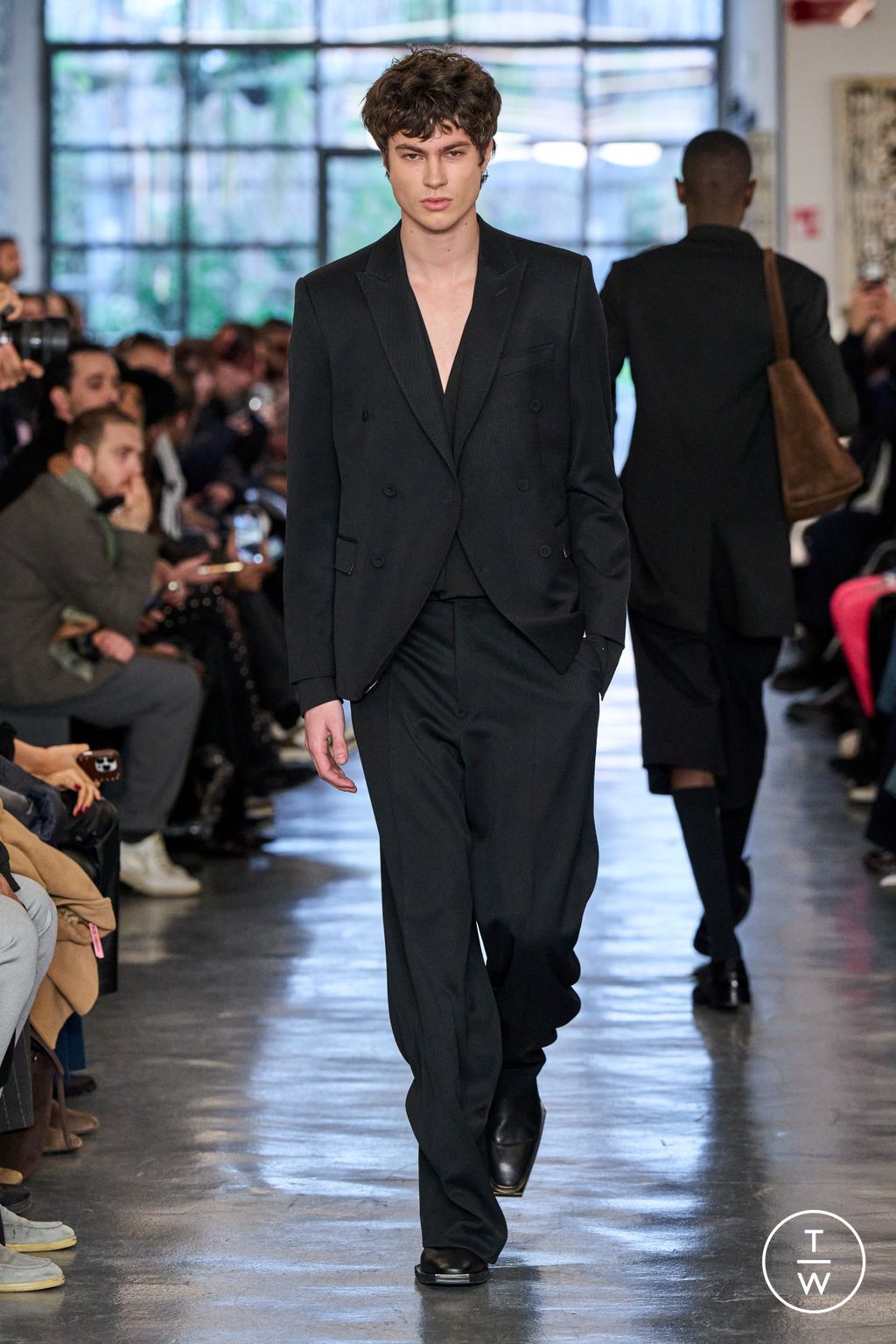 Fashion Week Milan Fall/Winter 2026 look 24 from the Miguel Vieira collection menswear