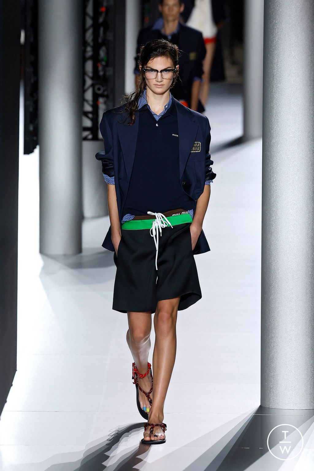 Fashion Week Paris Spring/Summer 2024 look 1 from the Miu Miu collection 女装