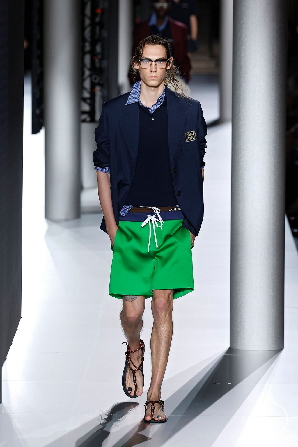 Fashion Week Paris Spring/Summer 2024 look 7 from the Miu Miu collection 女装