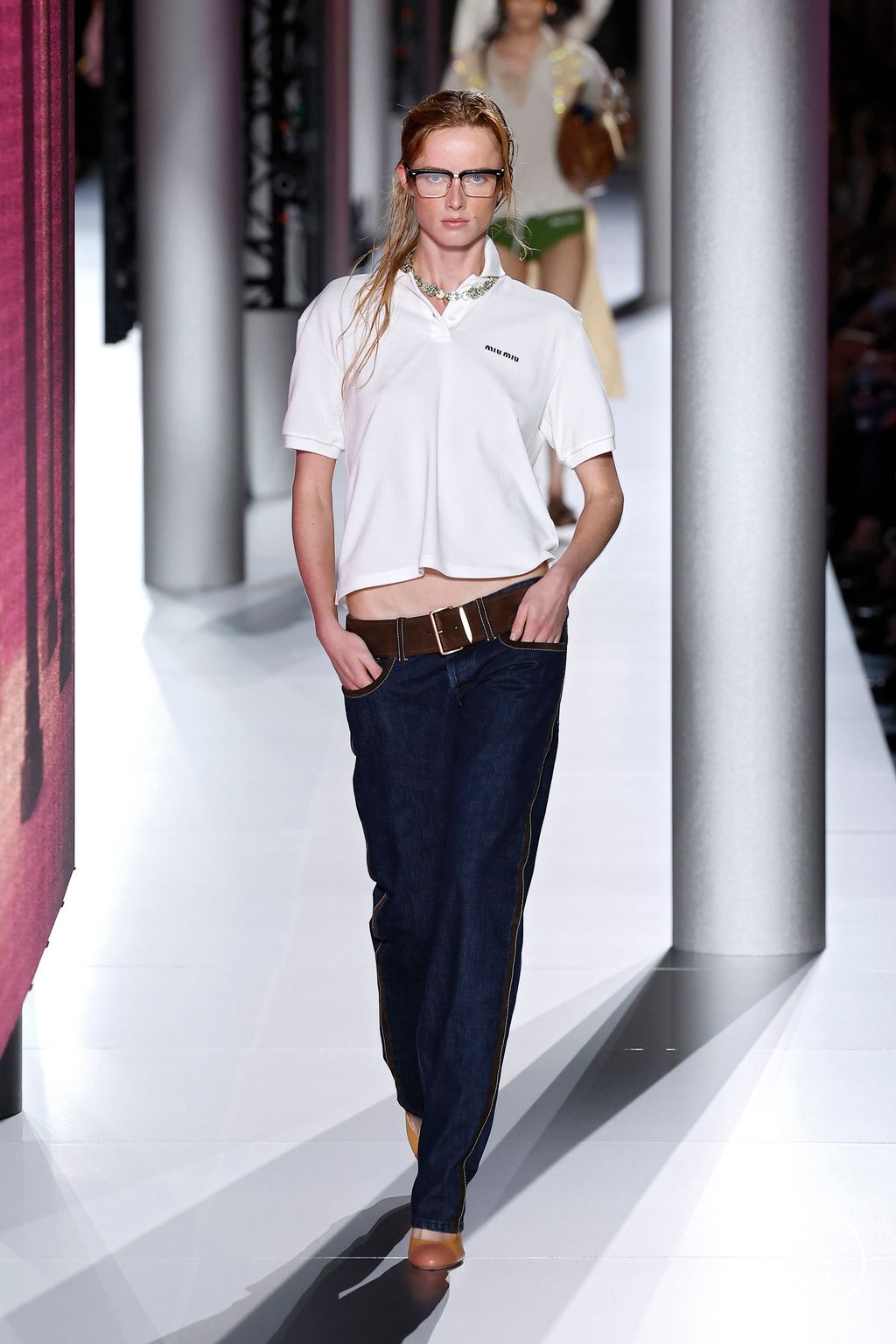 Fashion Week Paris Spring/Summer 2024 look 30 from the Miu Miu collection 女装